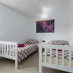 Villa Vita\'1